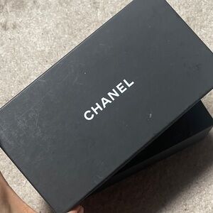 Chanel Classic sunglasses Black Gift Box